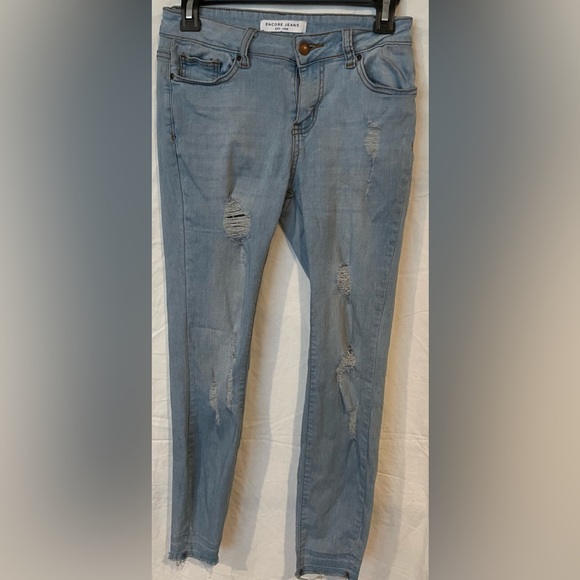 Encore Jeans Denim - Encore Jeans Distressed Juniors Skinny Jeans w/ Frayed Bottoms